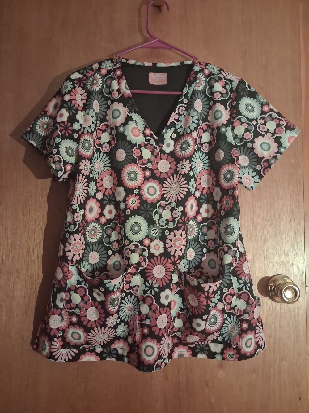 V-Neck Floral Print Medical Scrub Top in Black, Pink & Mint